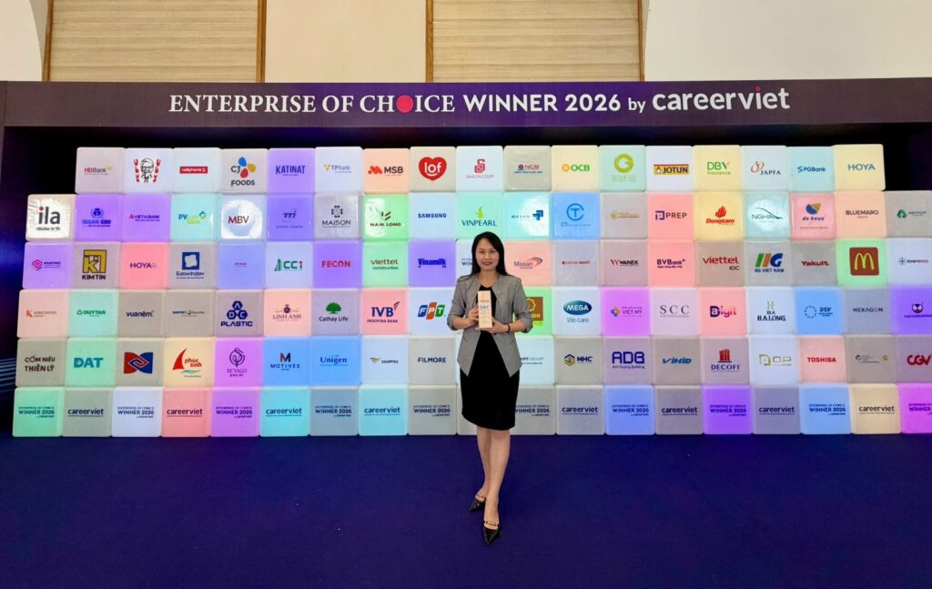 Đại diện DAT hân hạnh nhận vinh danh tại Enterprise of Choice 2026